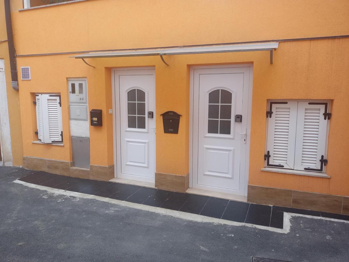 Apartamento Apartma Eli2 Koper Exterior foto